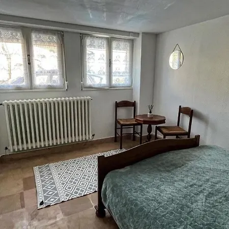 Cote De Chevre Kwatera prywatna